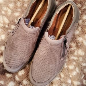 NEW Cobb Hill Shoes, Skylar Style, Taupe Slip-op with Zipper, Women's 8.5 Size